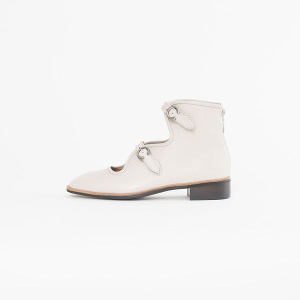FOLKLAND_light gray