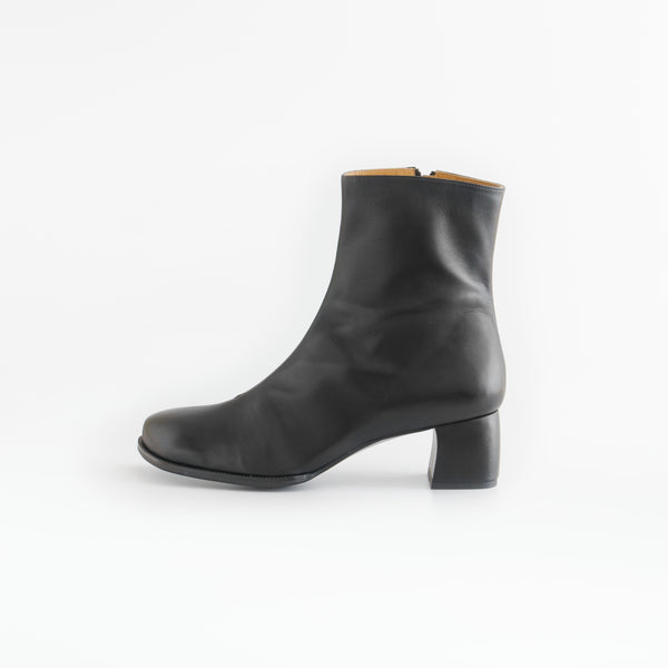 TOYNBEE 5 _black