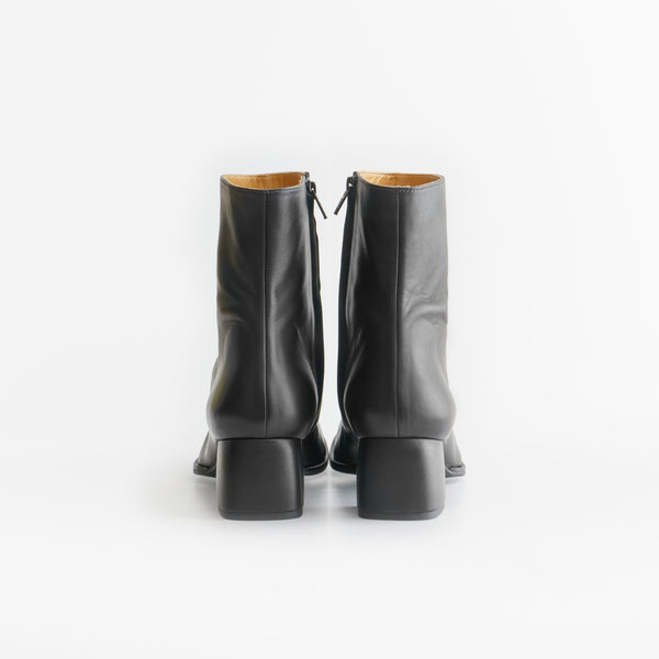 TOYNBEE 5 _black