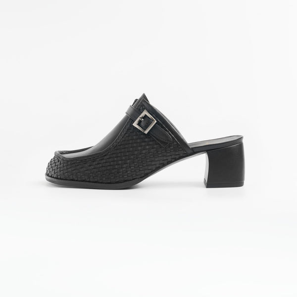 NEWTON_black