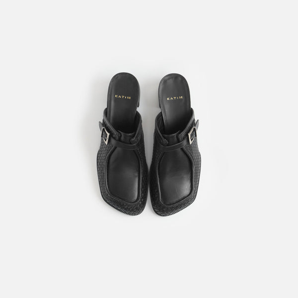 NEWTON_black