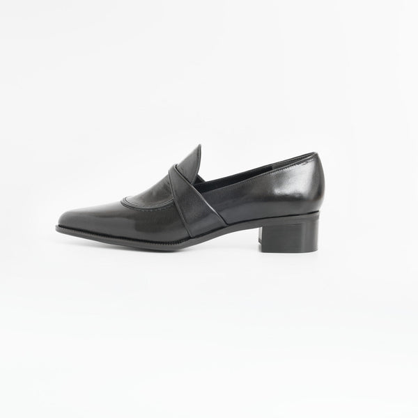 PARAGON_black