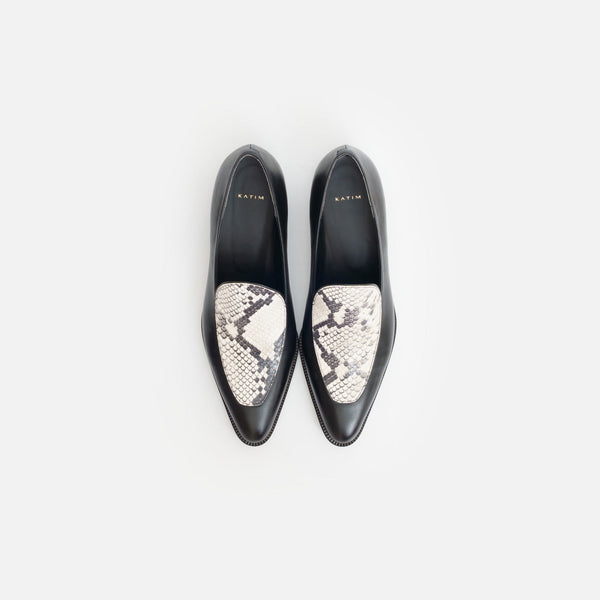 THEED_python white&black